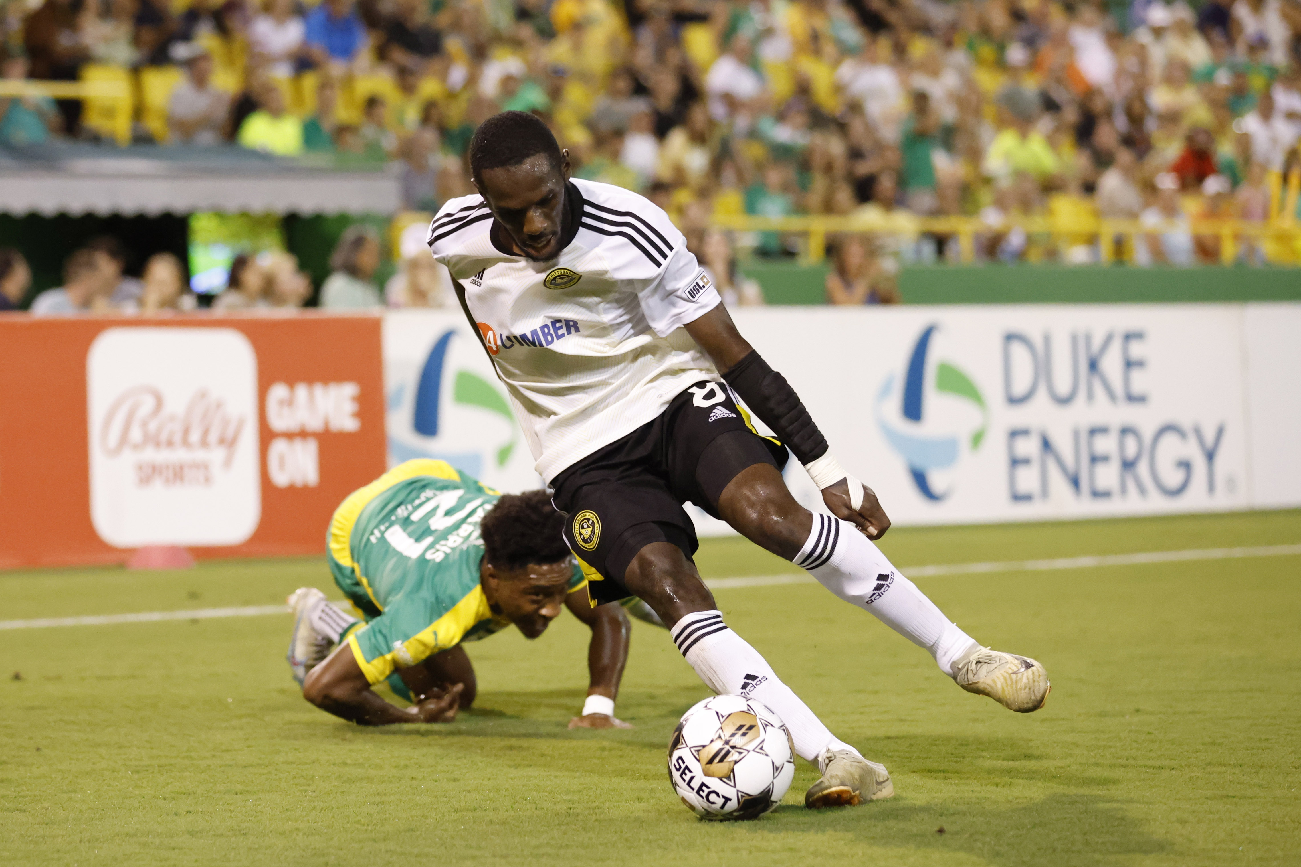 He's Going Streaking!  Tampa Bay Rowdies' Cal Jennings is the USL  Championship Player of the Week 