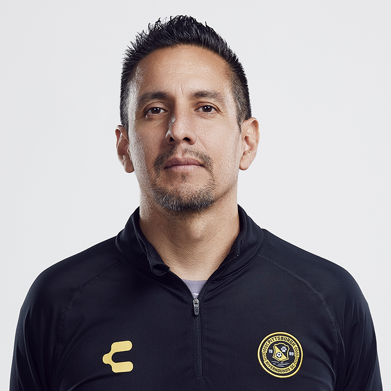 Picture of Pittsburgh Riverhounds head athletic trainer Sam Cervantes